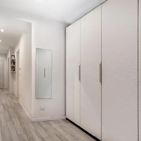 Apartment Canonica 1/2 Grande
